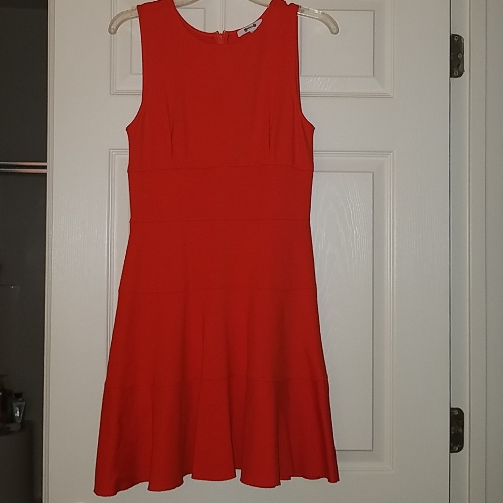 NWOT Three Dots Ponte Seamed Dress